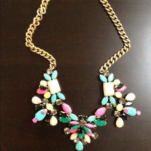 Statement necklace